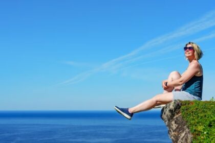 Ngam-binh-minh-tu-tren-nui